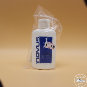 Novus 1 Plastic Clean and shine