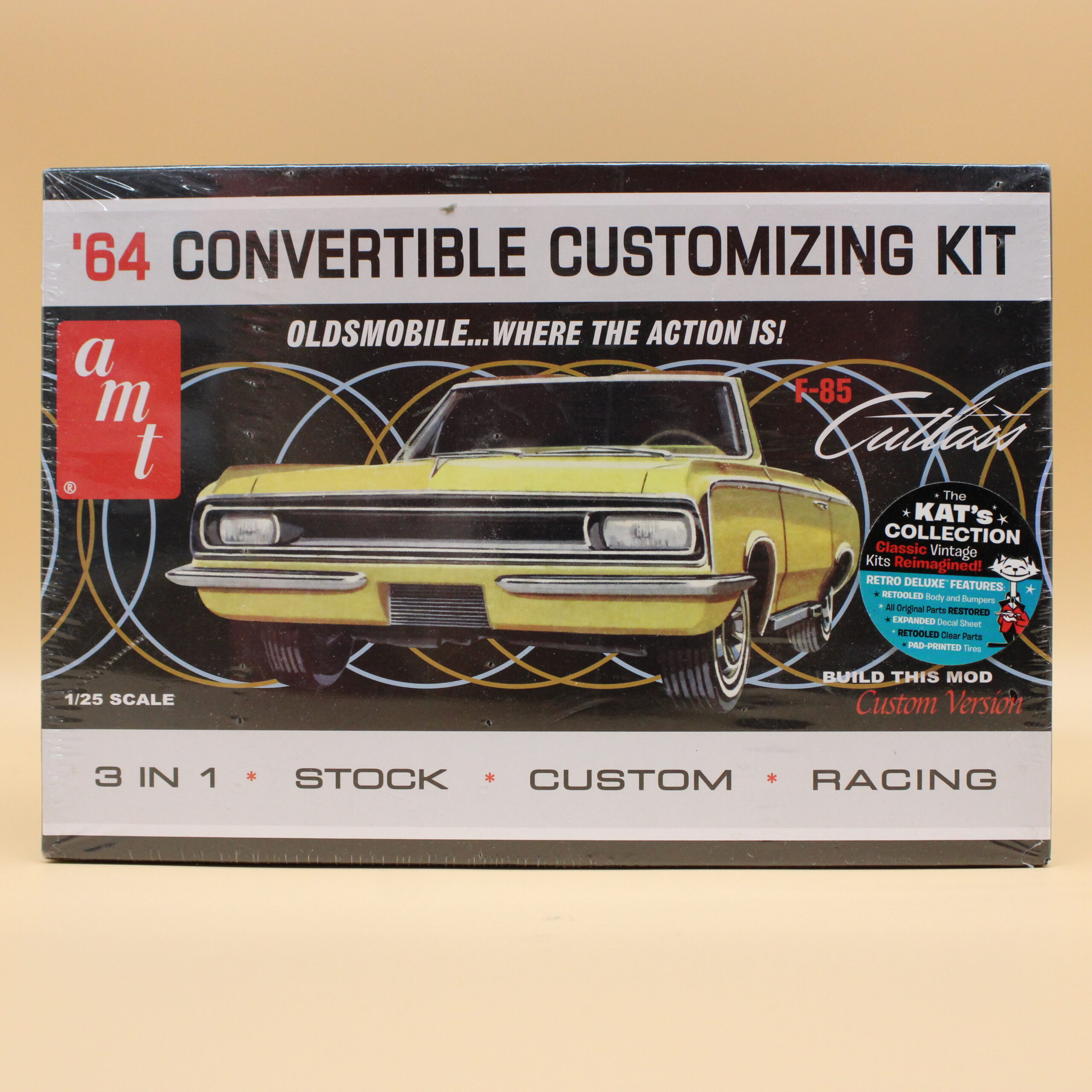 AMT '64 Oldsmobile Convertible Customizing Kit 1/25 Scale